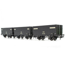 P7 Hopper - NCB (Brodsworth) Black, with white planks - Triple Pack